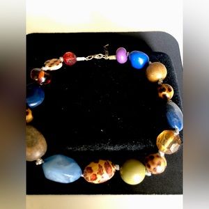 Gorgeous colorful choker